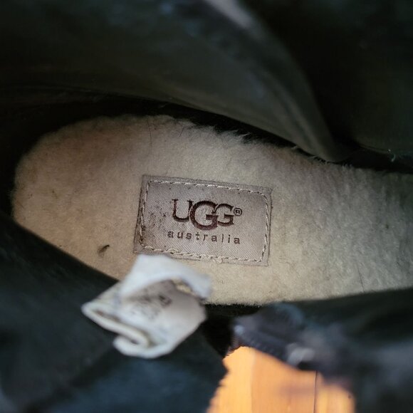 Ugg 9 Black Leather Wedge Ankle Boots EMALIE - Picture 9 of 9